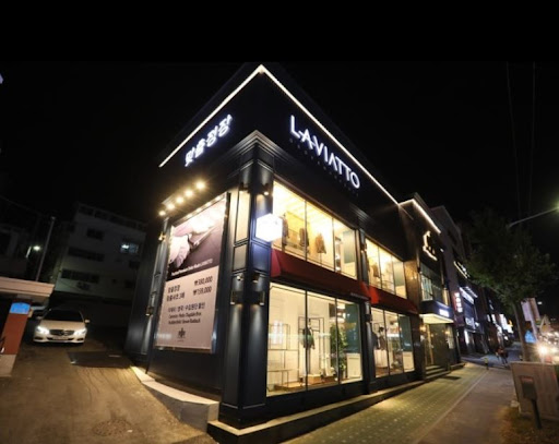 라비아또 대전점의 맞춤정장, 미래를 위한 자신감을 입다