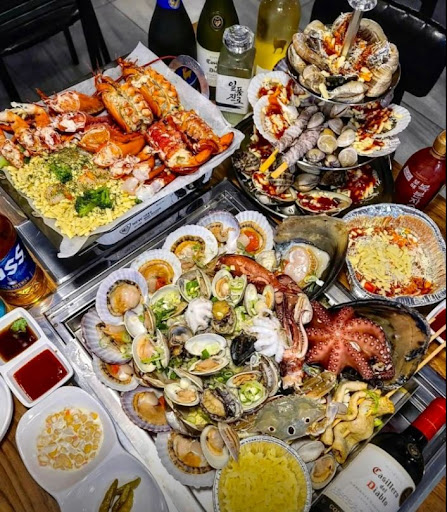 신선한 재료와 고급육수의 맛, 바다수퍼 해물천하 조개구이 회룡역점